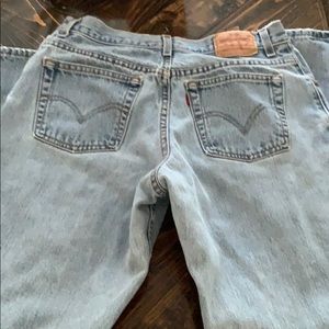 Levi’s high waisted blue jeans